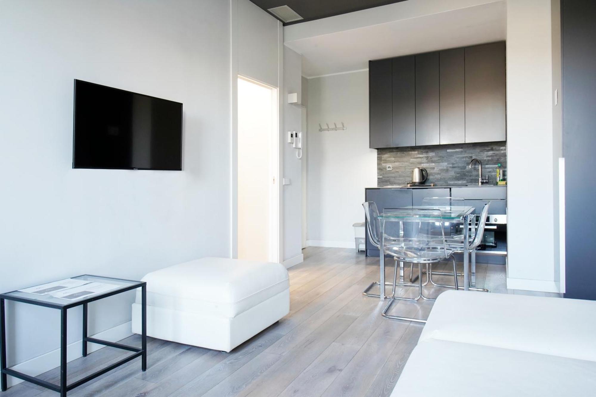Jewel Apartment Мілан Екстер'єр фото